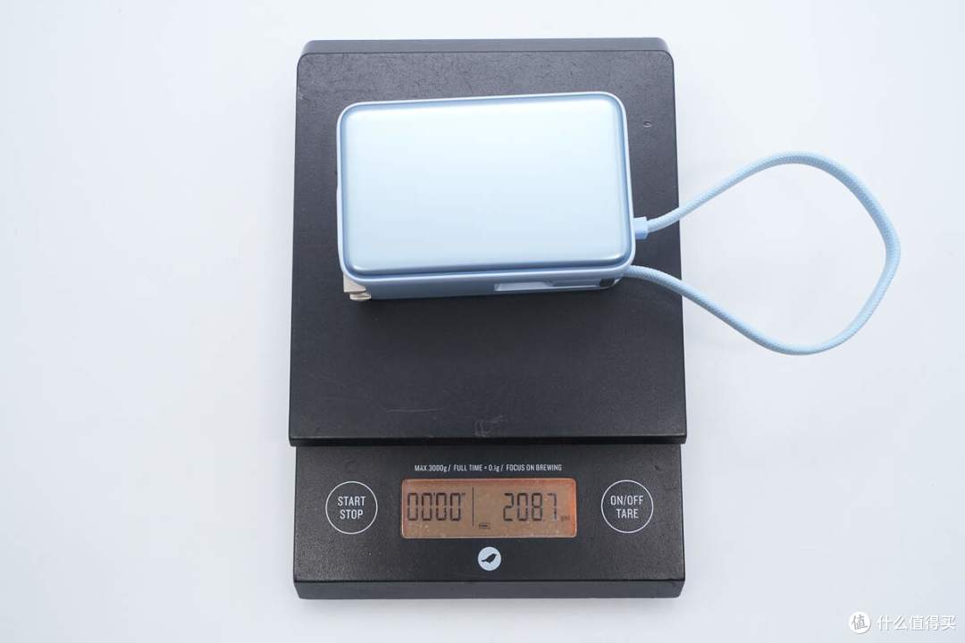 出门一个就够,小米33W 5000mAh三合一充电宝拆解