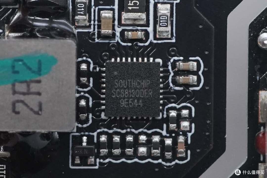 出门一个就够,小米33W 5000mAh三合一充电宝拆解
