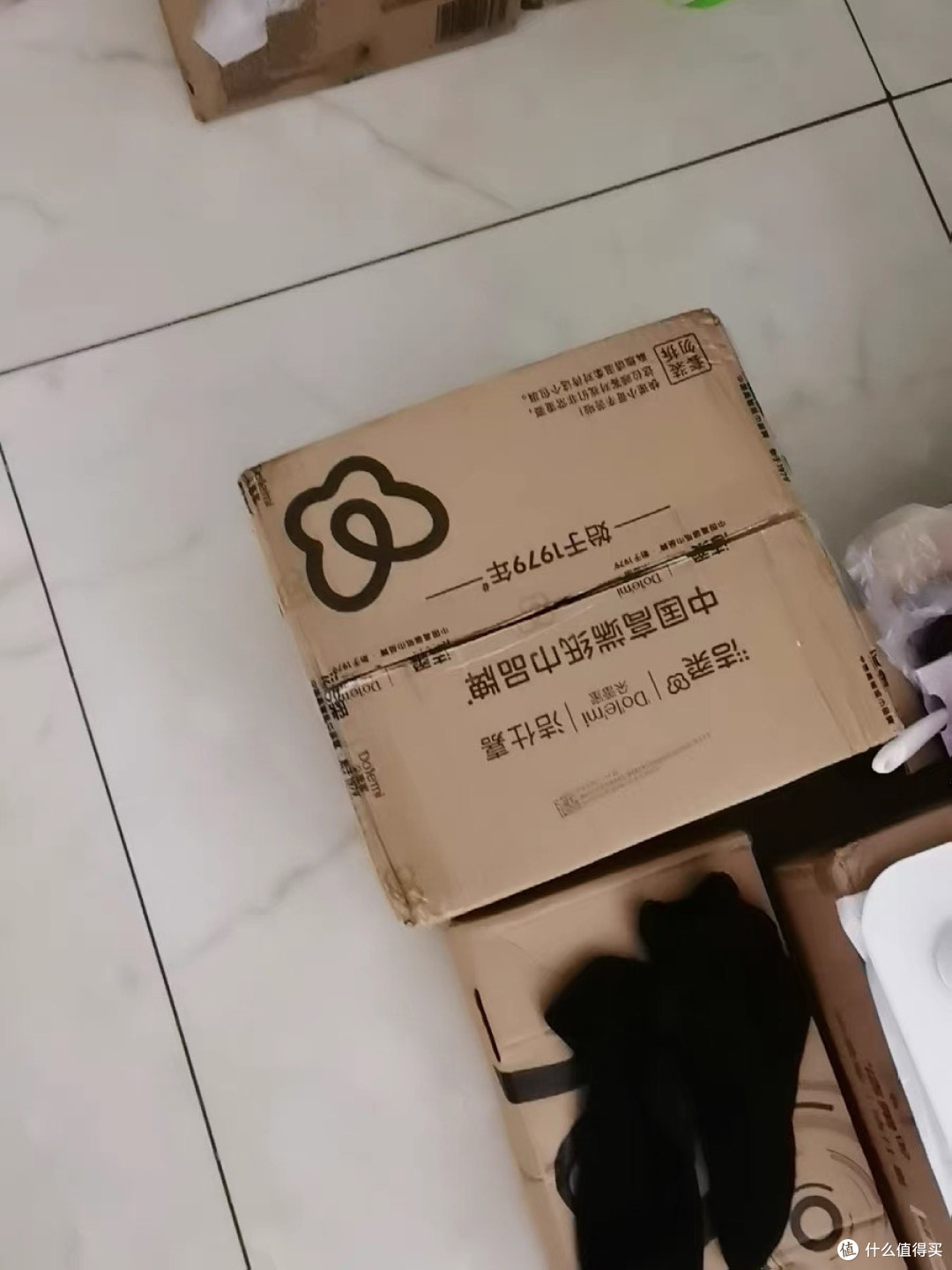 洁柔可湿水抽纸：干湿两用更便捷