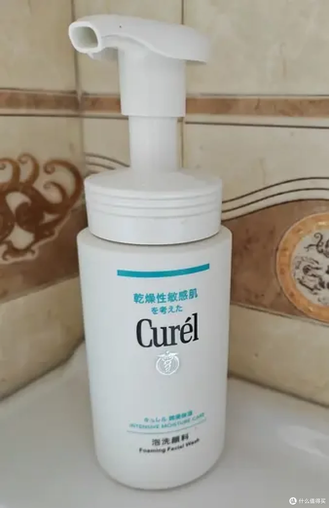 敏感肌选洗面奶别踩坑!这几款温和清洁力强,新手闭眼入