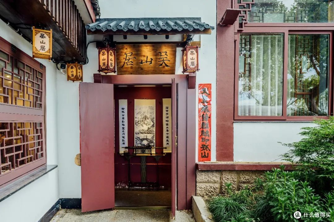 这座城市的8月是限定的!这里富贵迷人眼,没有人来了会不心动
