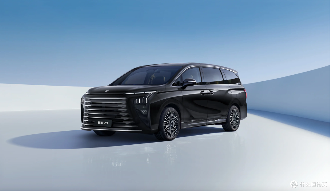 20万内燃油MPV王者,东风风行星海V9越享系列19.99万元开启预售