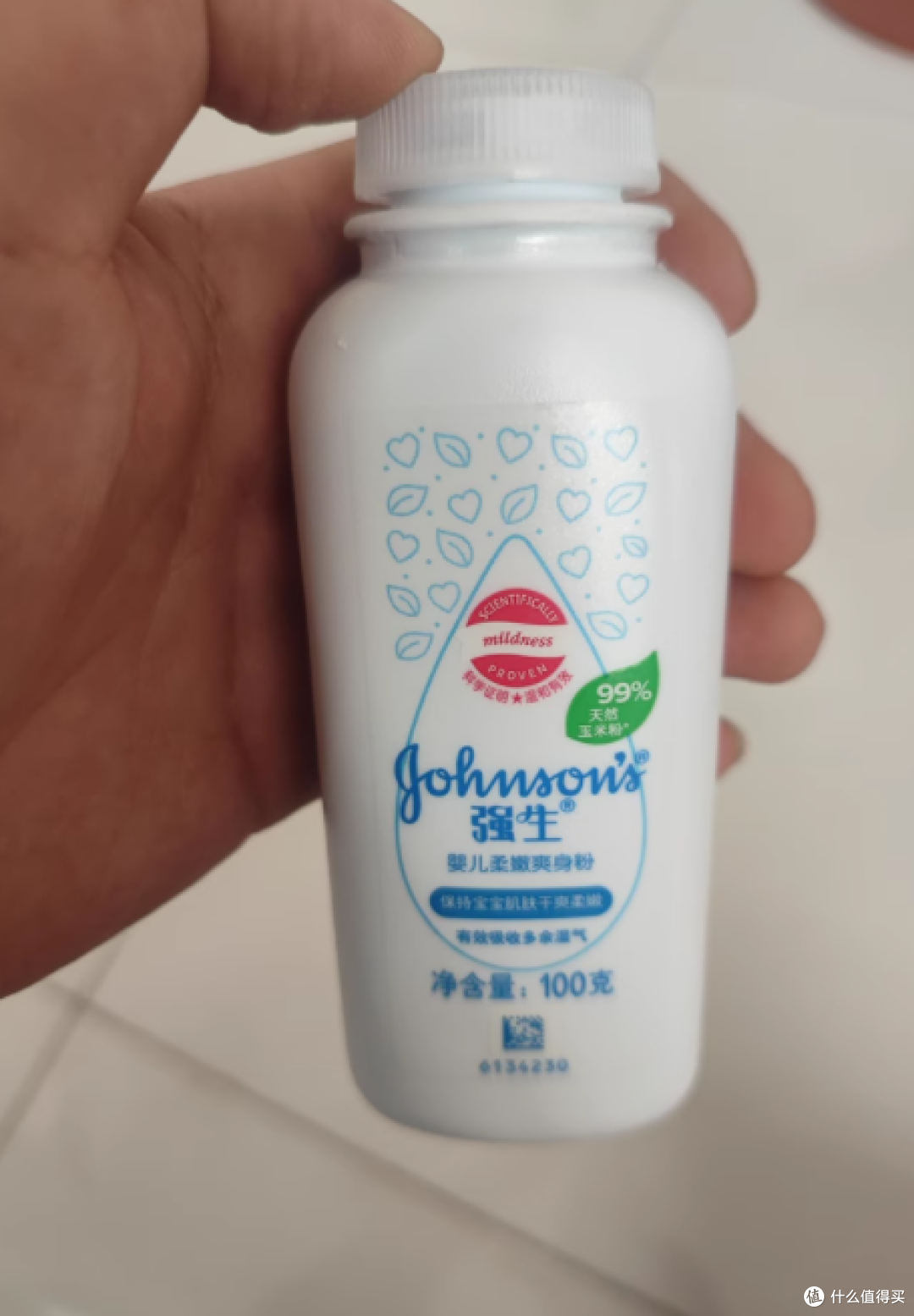👶🏻新生儿必备！强生这罐爽身粉承包了我娃的整个夏天～