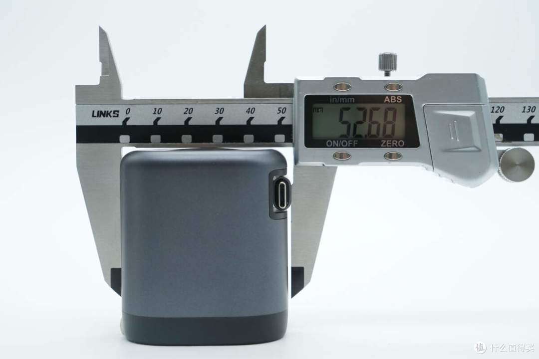 自带70cm长USB-C拉拉线,绿联65W 2C1A拉拉线氮化镓充电器拆解