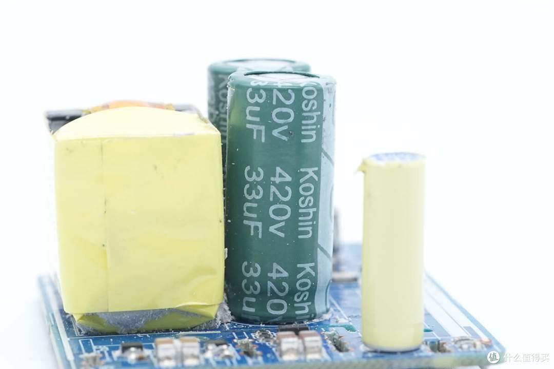 小米120W澎湃秒充+100W PD快充，酷态科10号超级电能充mini拆解