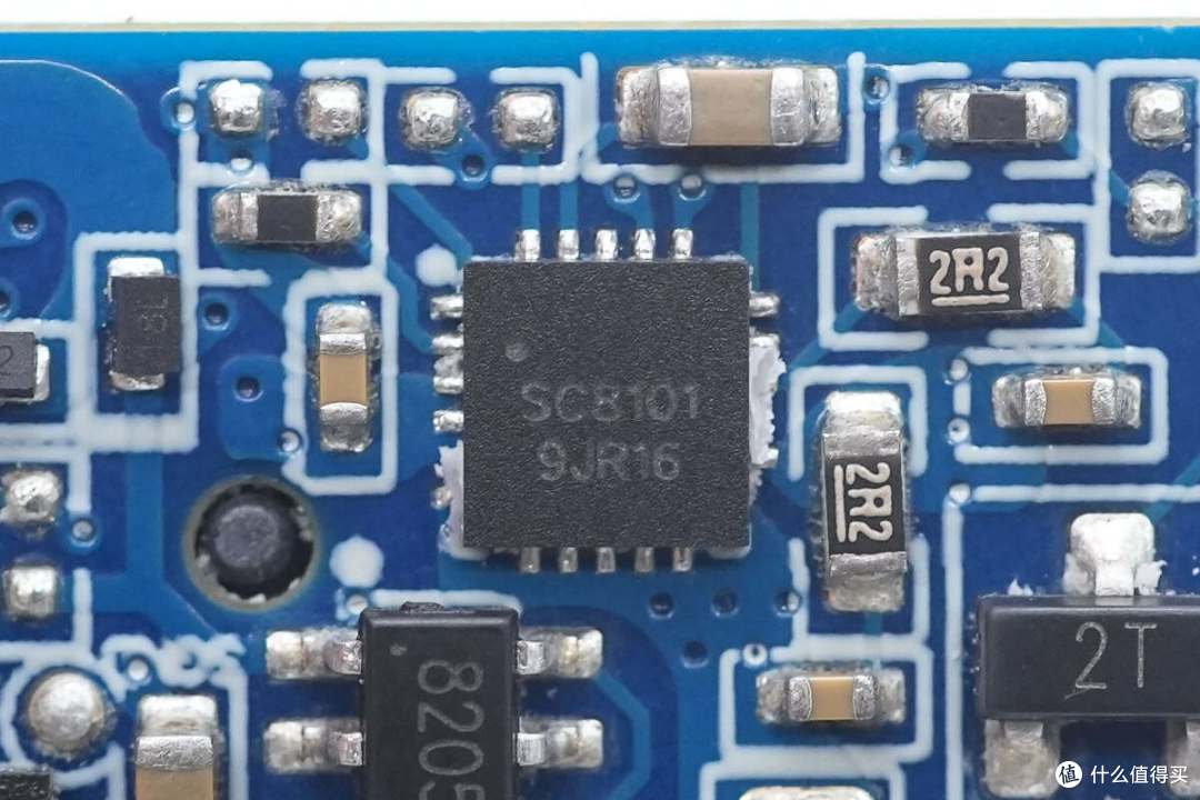小米120W澎湃秒充+100W PD快充，酷态科10号超级电能充mini拆解