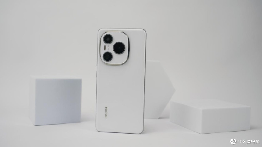 荣耀“用力过猛”,8000mAh+卫星消息,顶配版国补后跌至1887元