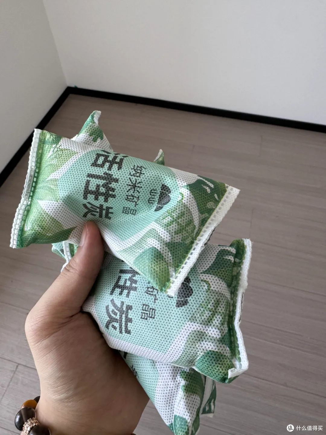 穷鬼天堂!原来这8个家居物品换个“关键词”搜,直接就省了一半