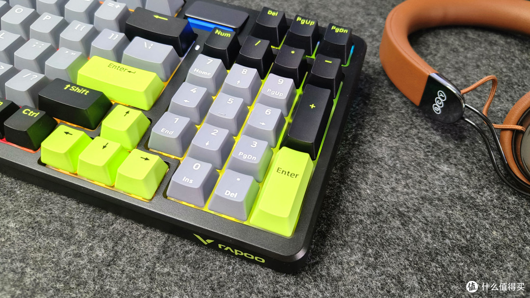 “超能六边形战士”：雷柏V700DIY-98键客制化多模机械键盘