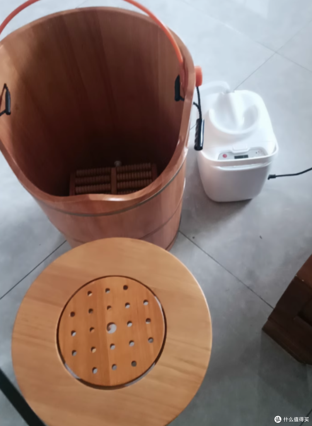 🔥被闺蜜按头安利的养生神器!这个木桶泡脚也太舒服了吧~💦