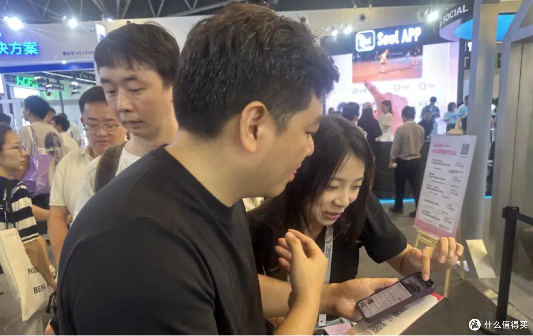 WAIC 2025同行,元聚变科技集团炬宝AIEO智能体引人瞩目