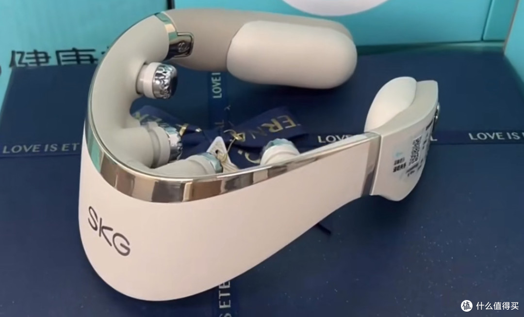 SKG折叠颈部按摩仪缓解脖子疼痛