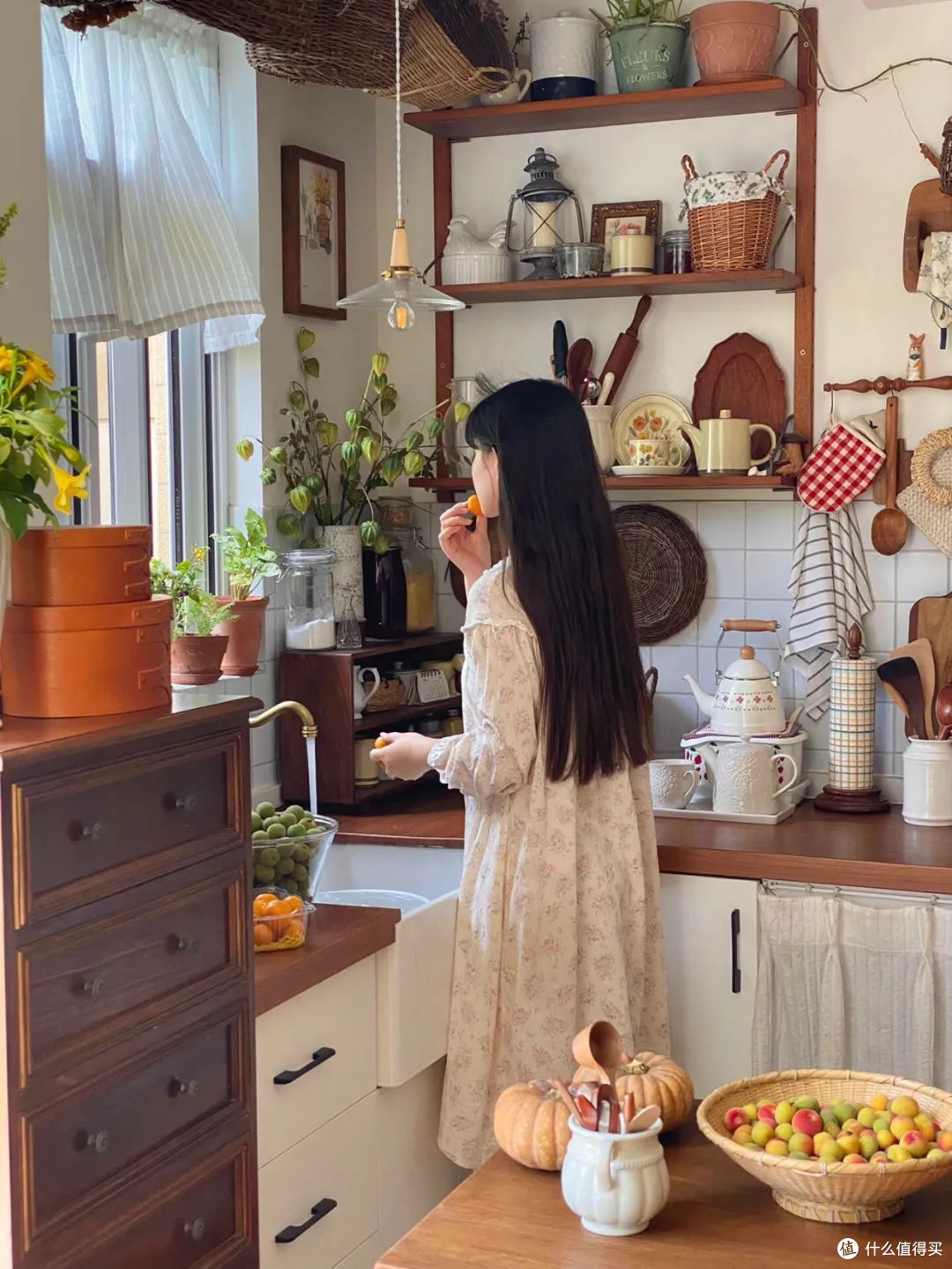 老婆不听劝,厨房坚决不做吊柜,入住后,效果真的很惊艳