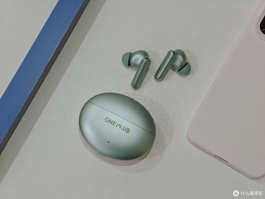 一加Buds 4:用55分贝的宁静,重新定义性价比降噪耳机