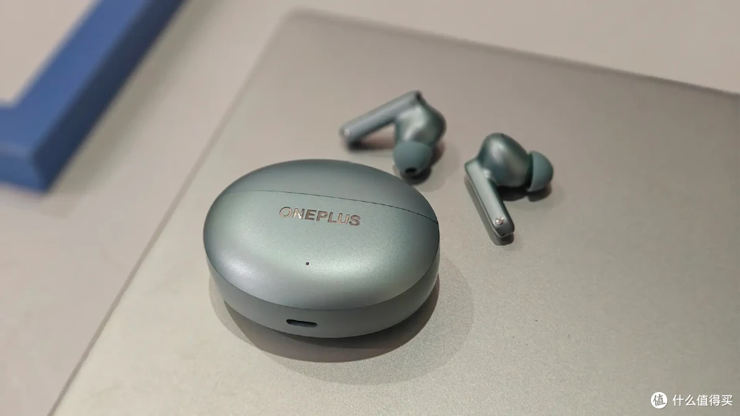 一加Buds 4:用55分贝的宁静,重新定义性价比降噪耳机