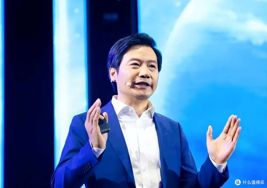 2025性价比屠夫?Redmi K90系列爆料:参数狂飙,友商连夜改PPT?