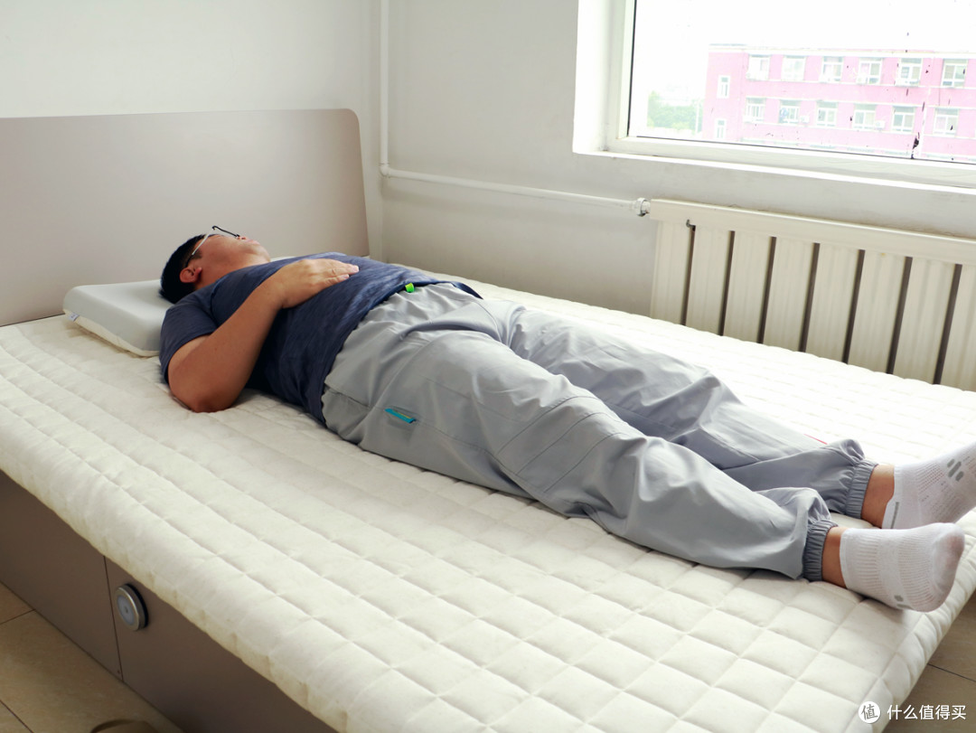 体验栖作满分薄垫:给自己的一份睡眠礼物,让北漂生活多一些温馨