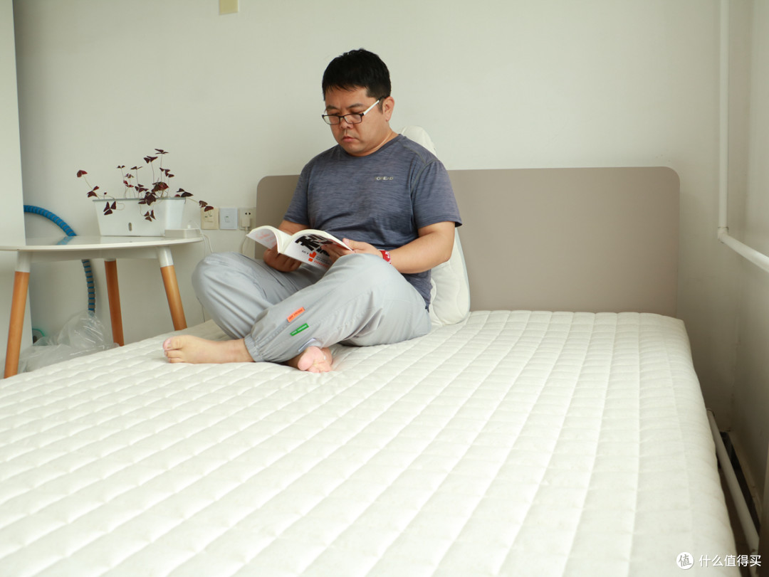 体验栖作满分薄垫:给自己的一份睡眠礼物,让北漂生活多一些温馨