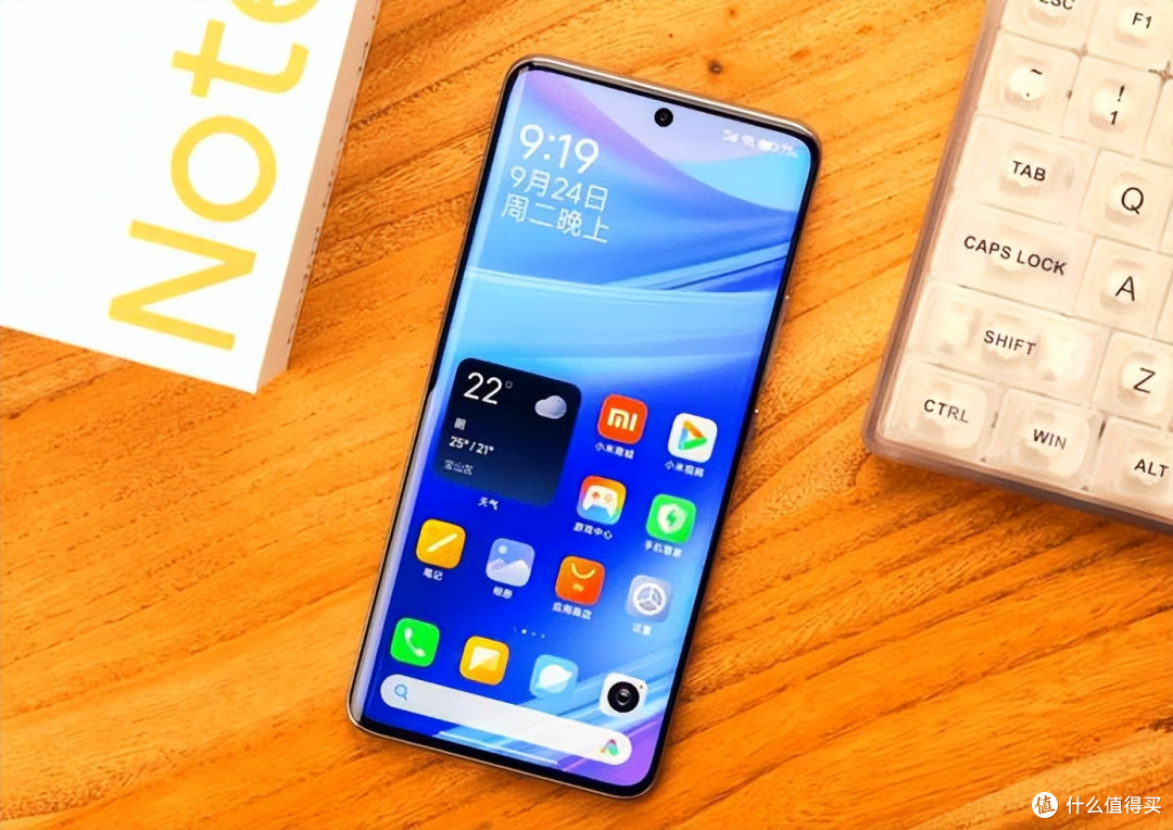 Redmi Note 14 Pro:1500元价位段的“全能水桶机”