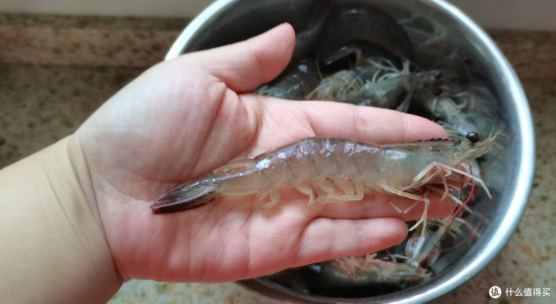 周末宅家:一锅油焖大虾里的烟火浪漫