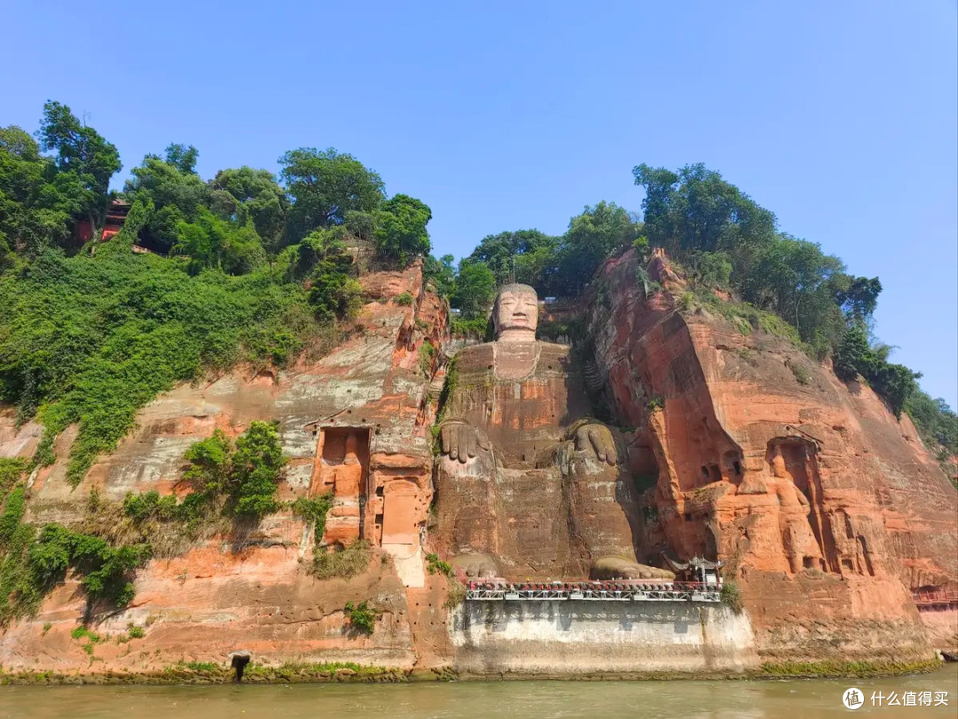 乐山大佛游记：历史文化之旅