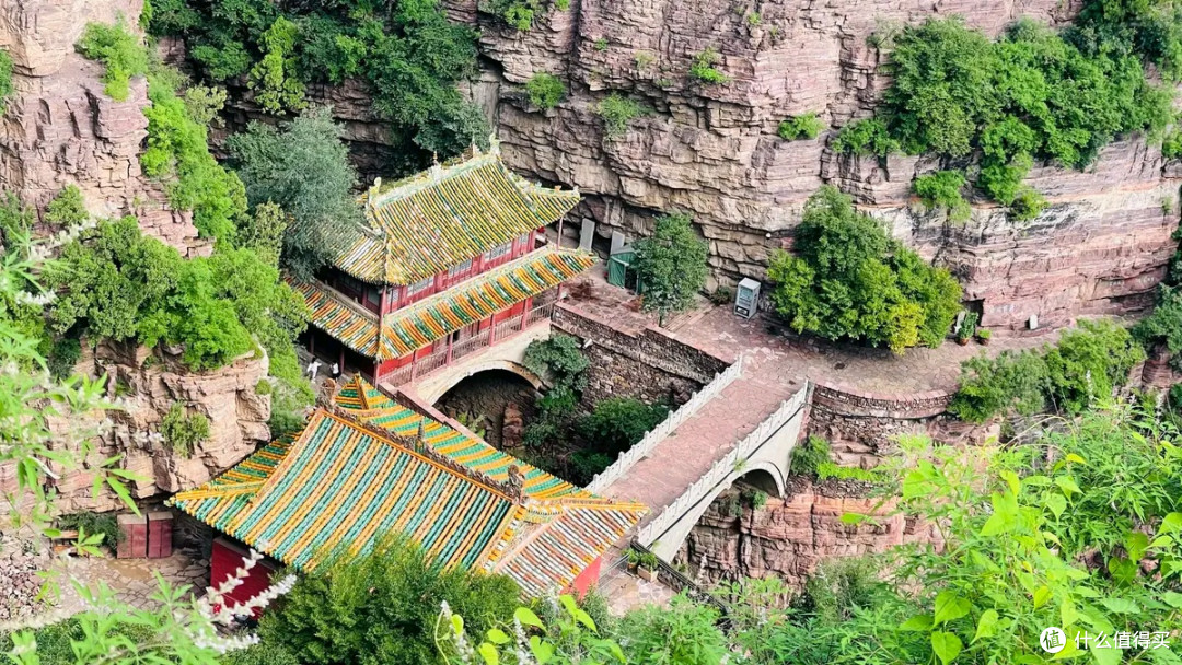 带娃爬苍岩山:亲子锻炼之旅