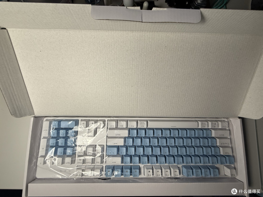打开包装盒第一印象