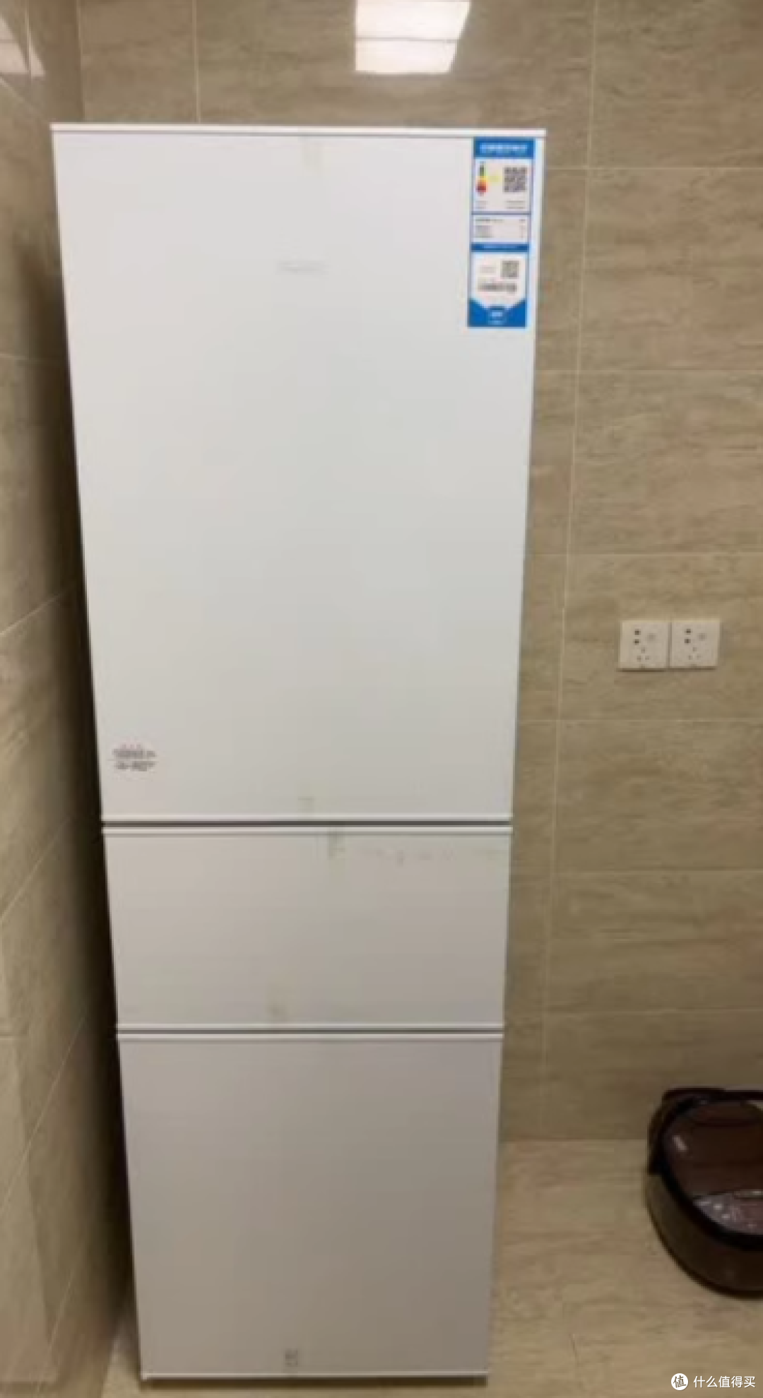 小户型厨房救星来啦!海尔 216L 三开门冰箱让生活幸福感爆棚❄️