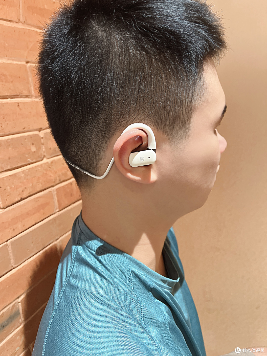 解锁运动新搭子:BLINBLIN HM-50耳挂式运动蓝牙耳机