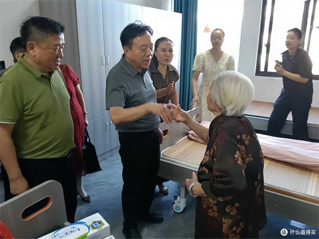 江苏省泰兴市:一次难忘的纪念活动