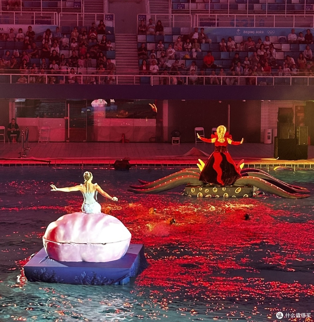 水立方上演《小美人鱼》奇幻之旅