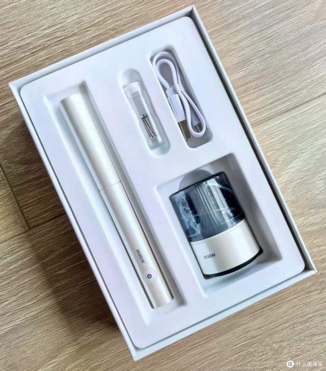 6颗LED灯照出全部细节,西圣Find X自带1500万像素、紫外线消毒