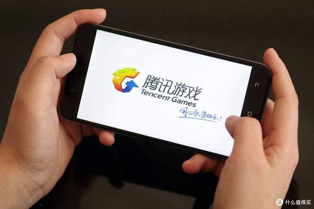 聪明的腾讯，躲过AI烧钱大战，却用AI大赚特赚，一天净赚6亿