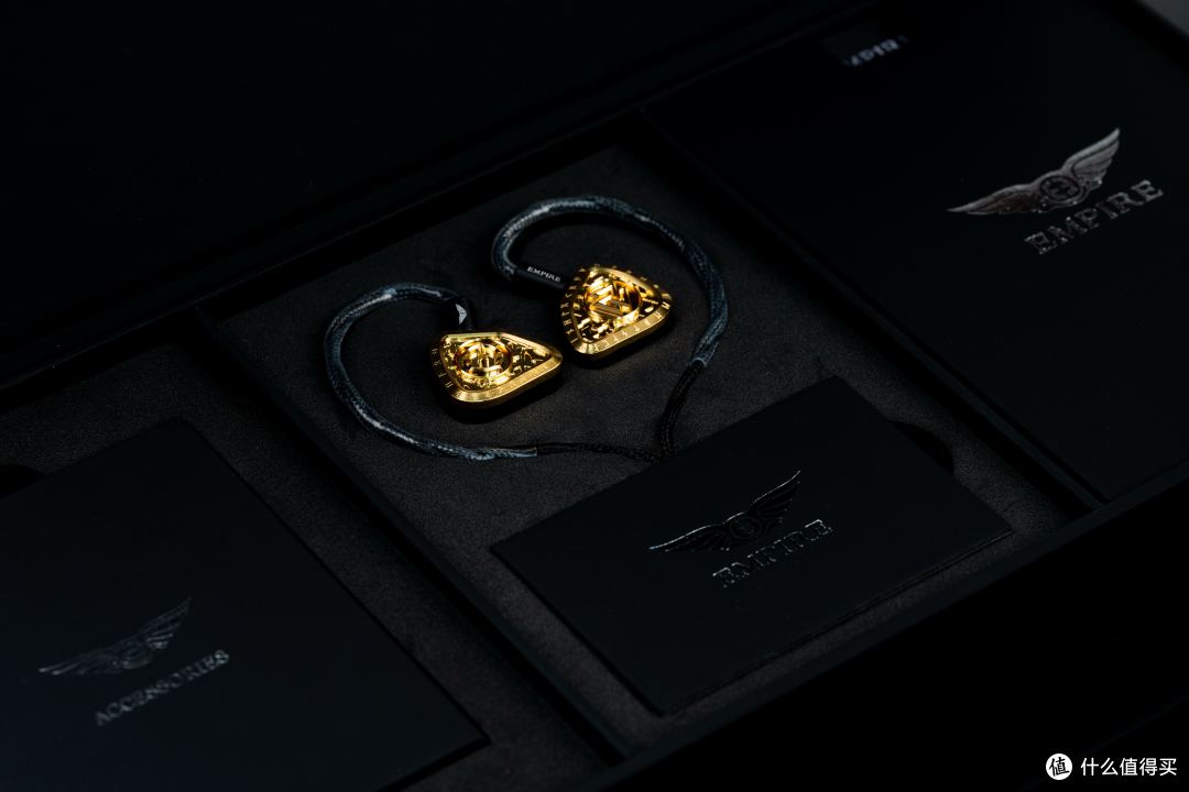 耳边评测 | 多出来的一万块到底提升了啥?EMPIRE EARS ODIN MKII