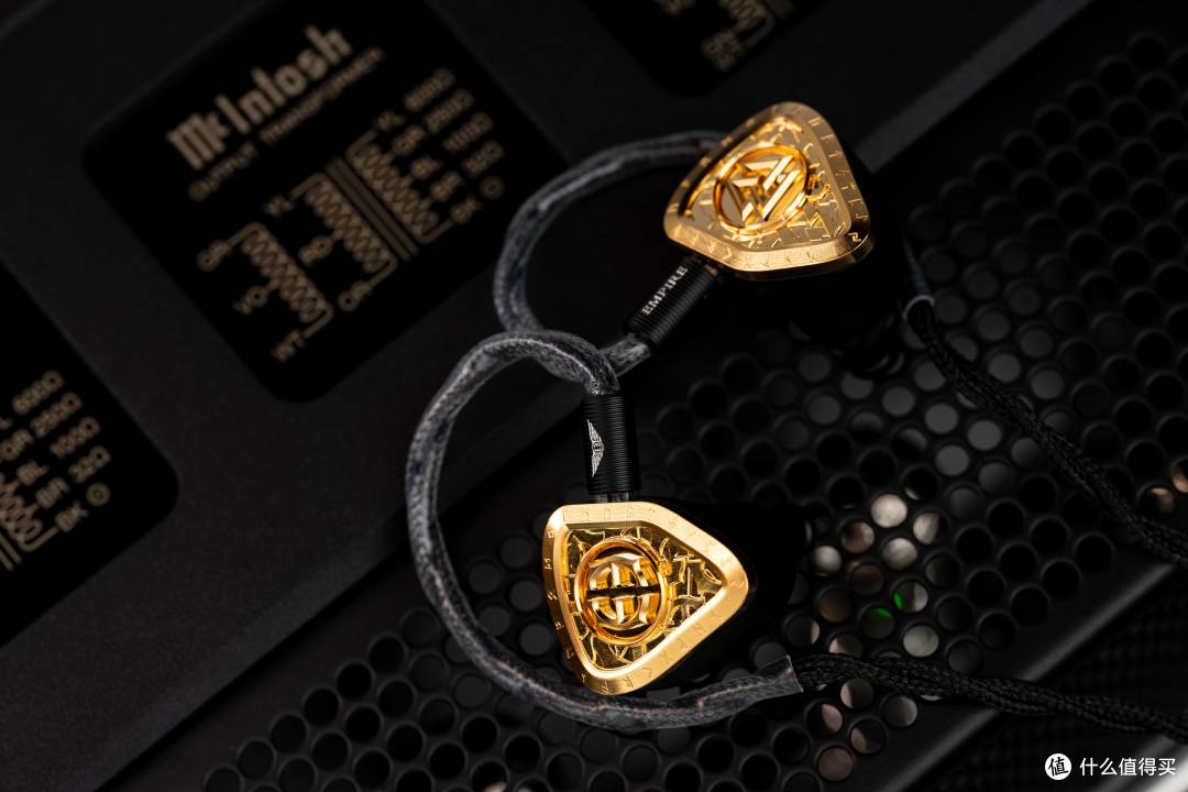 耳边评测 | 多出来的一万块到底提升了啥?EMPIRE EARS ODIN MKII