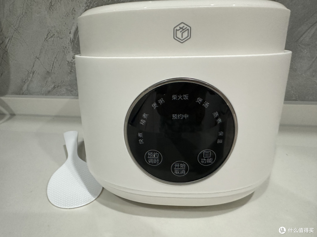 京东京造迷你小型2L电饭煲使用体验:小身材大能量的厨房神器