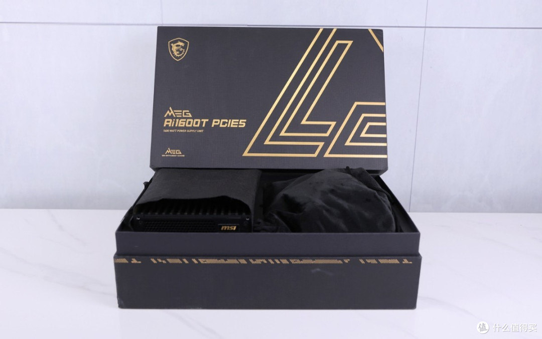 电源也有土豪金?微星MEG Ai1600T PCIE5旗舰电源上手体验