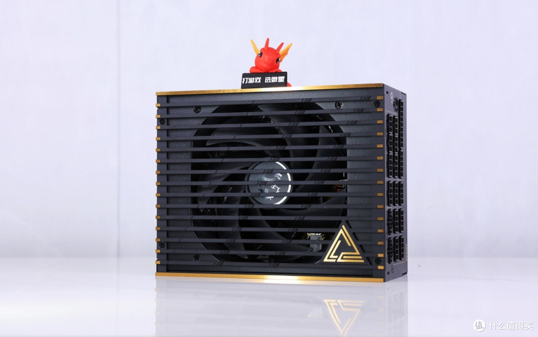 电源也有土豪金?微星MEG Ai1600T PCIE5旗舰电源上手体验