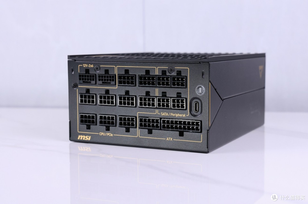 电源也有土豪金?微星MEG Ai1600T PCIE5旗舰电源上手体验