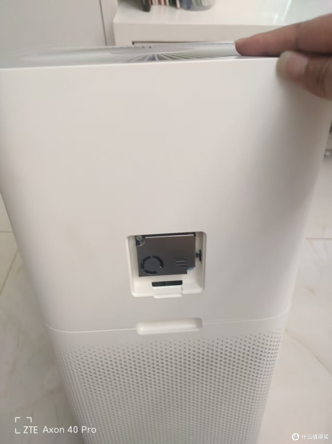 打开净化器感应器后盖