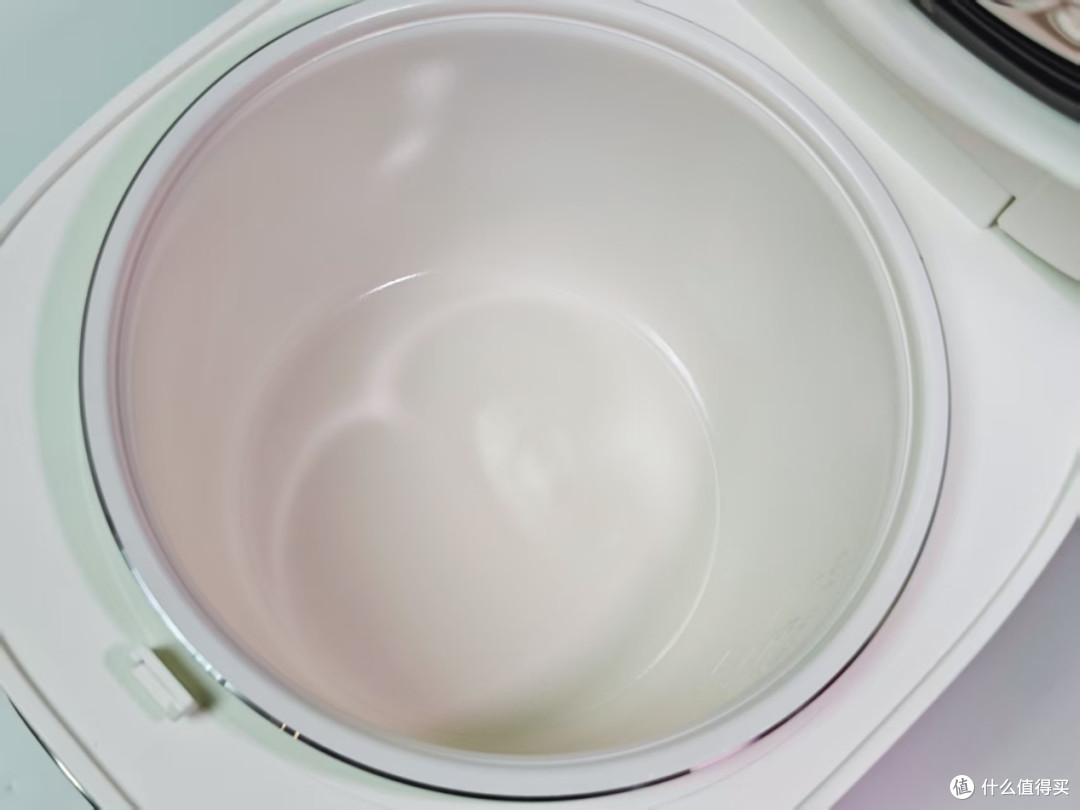 精致小巧不浪费，一家三口就选京东京造电饭煲