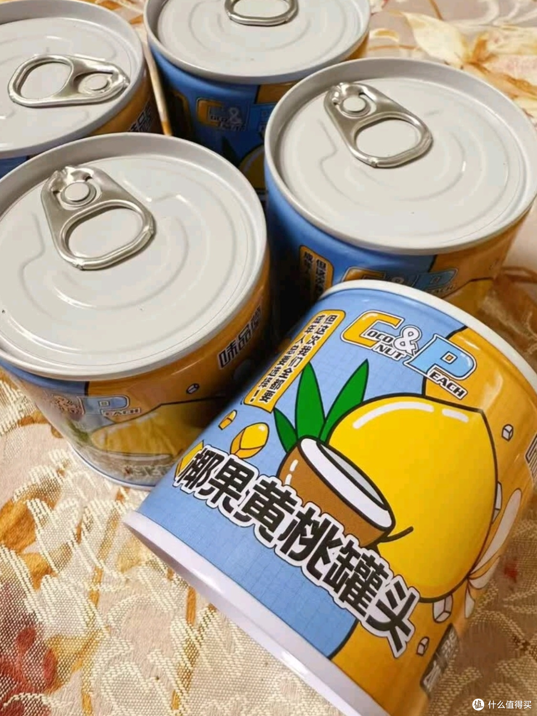 新鲜果肉藏不住的清甜滋味：味品堂黄桃椰果罐头