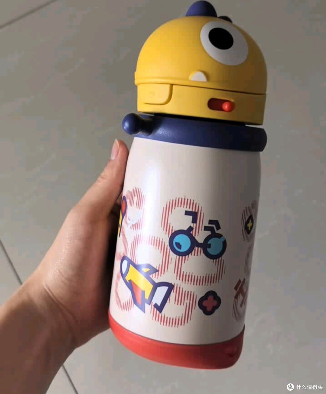 Babycare霸王龙儿童保温杯:新手爸妈的安心之选,宝宝爱不释