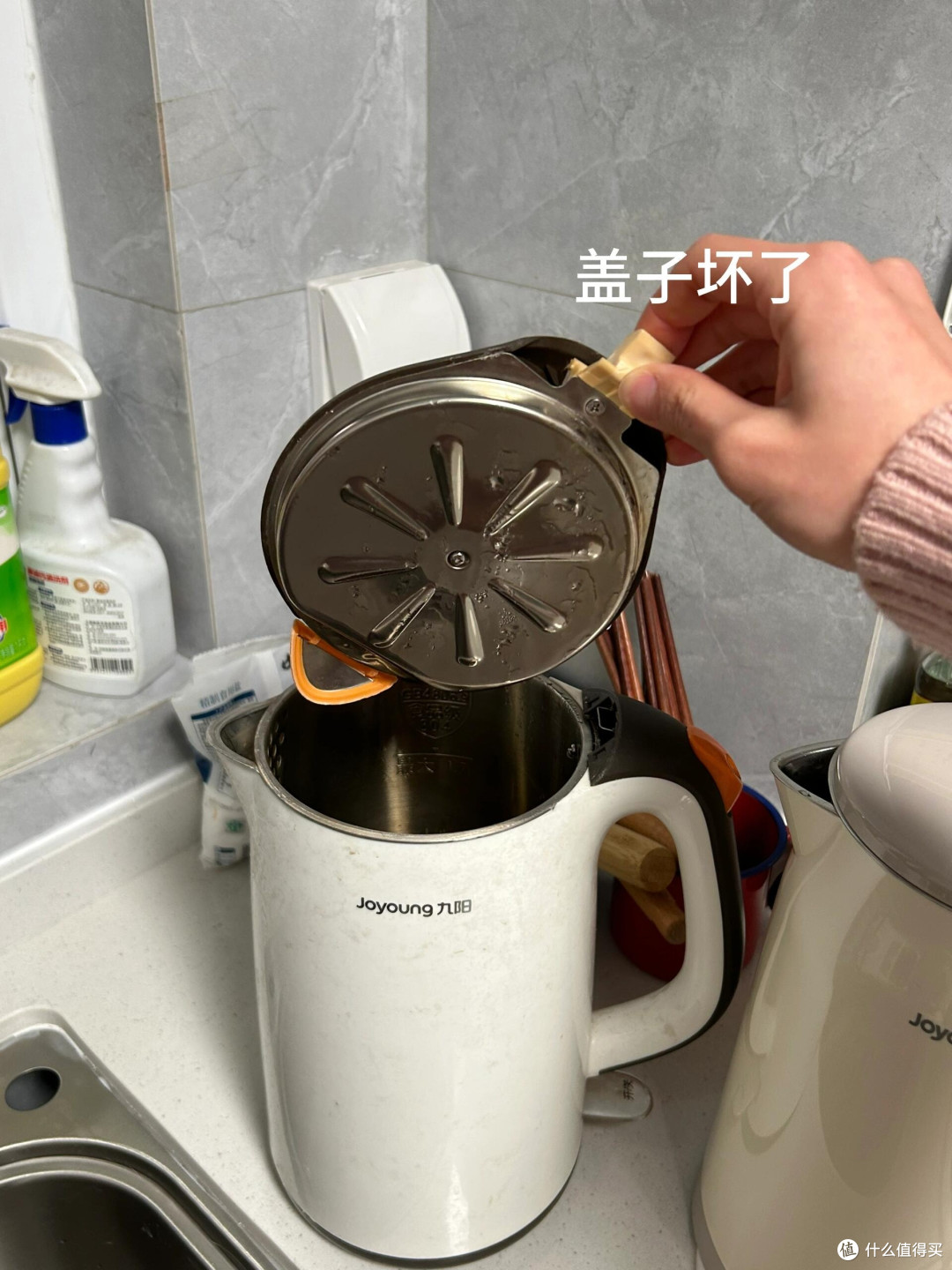 用了三年多的烧水壶，坏了盖子却让我更坚定选择它