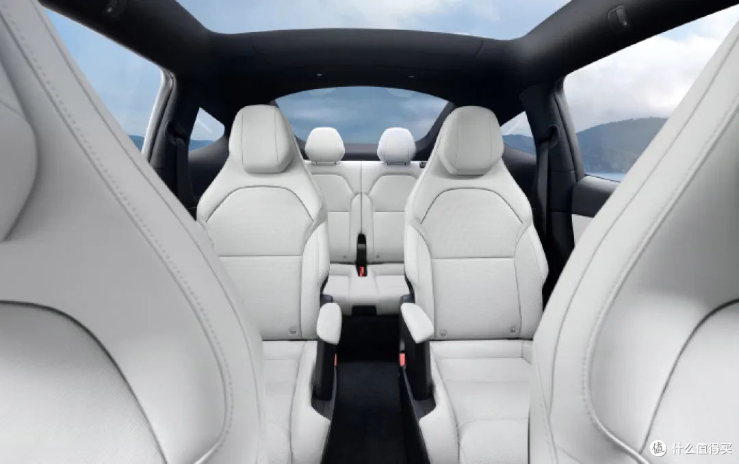 所有看不见的地方,用料都是顶级的?33.9万起,特斯拉 Model Y L