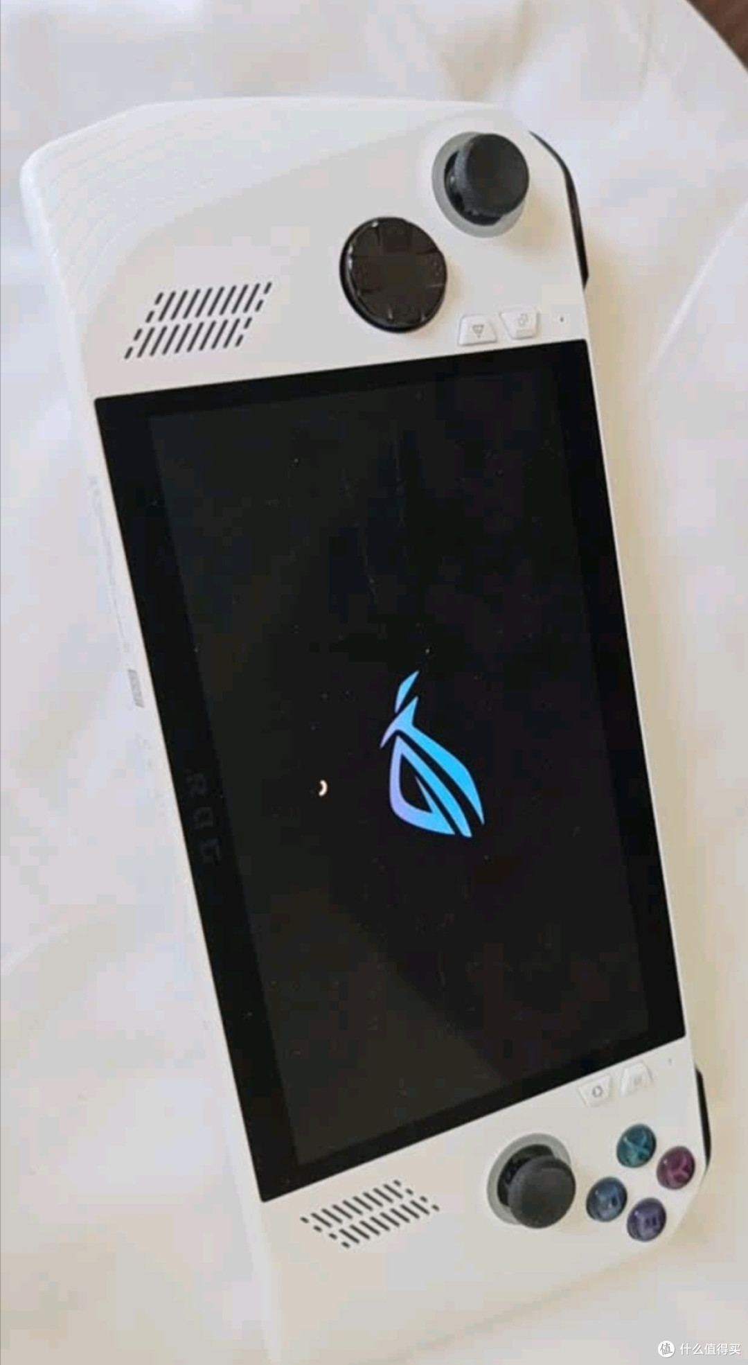 游戏老饕私藏！ROG掌机X玩嗨了