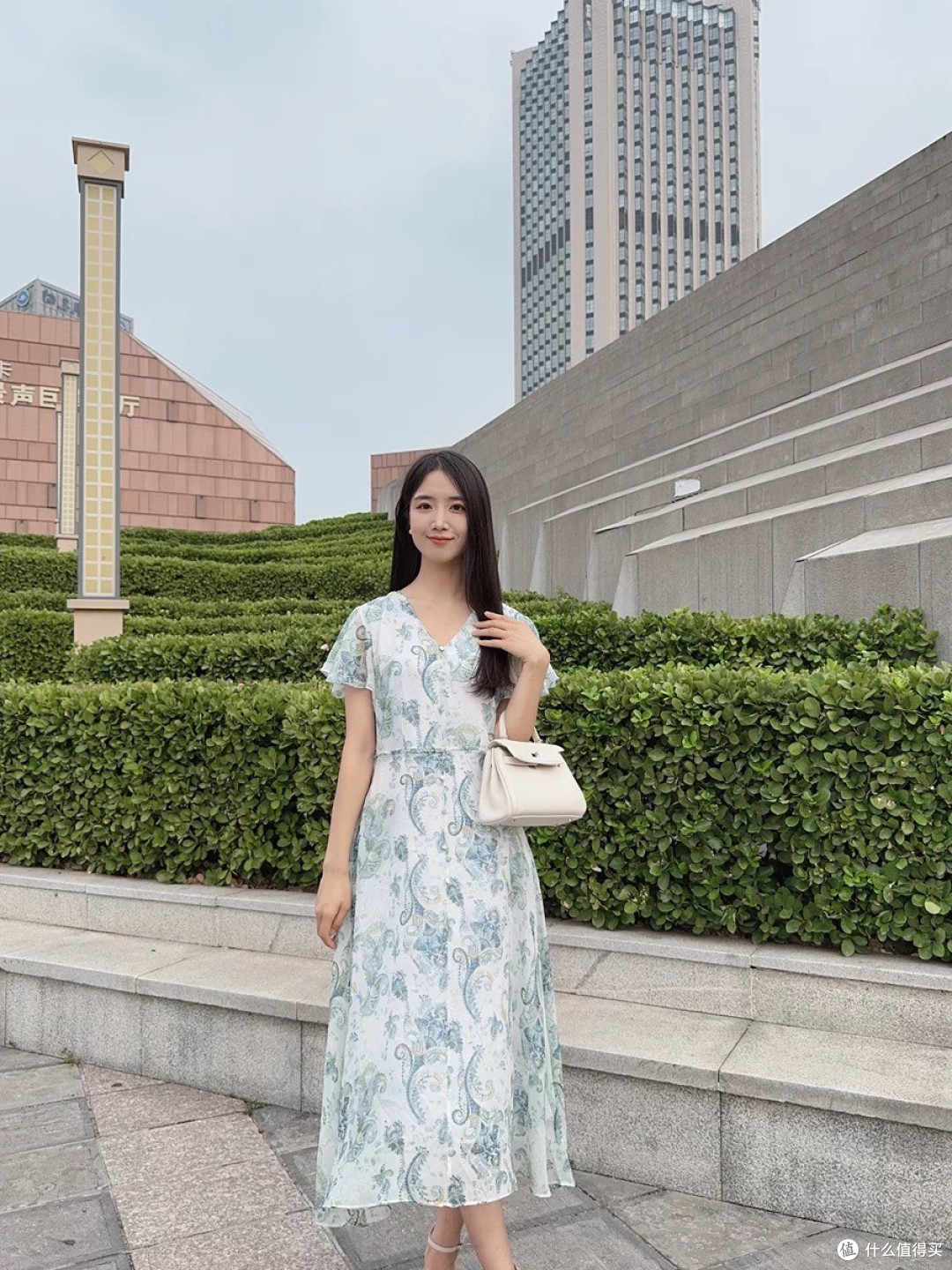 七夕约会穿碎花裙,这样搭甜到他心巴上!
