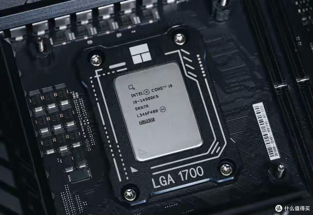 Intel酷睿Ultra 300倒计时 主打能耗比性能再高10%!