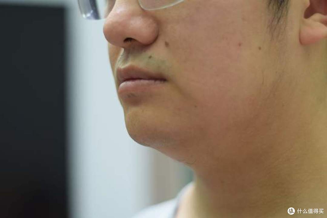七夕黑马礼物!未野剃须刀MAX测评:23000转超高速媲美千元级!