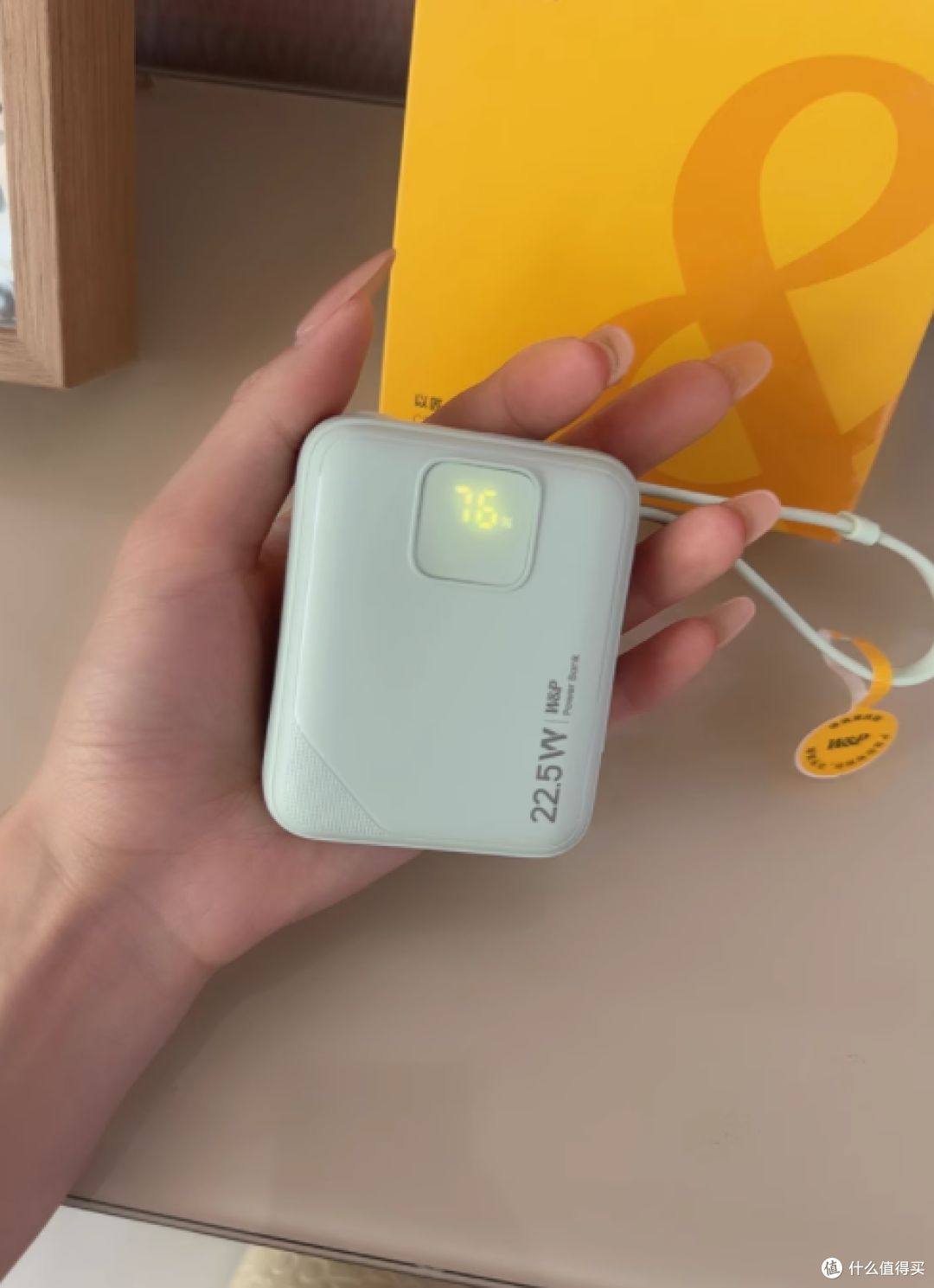 ✨出行必备！W&P 10000 毫安充电宝超给力